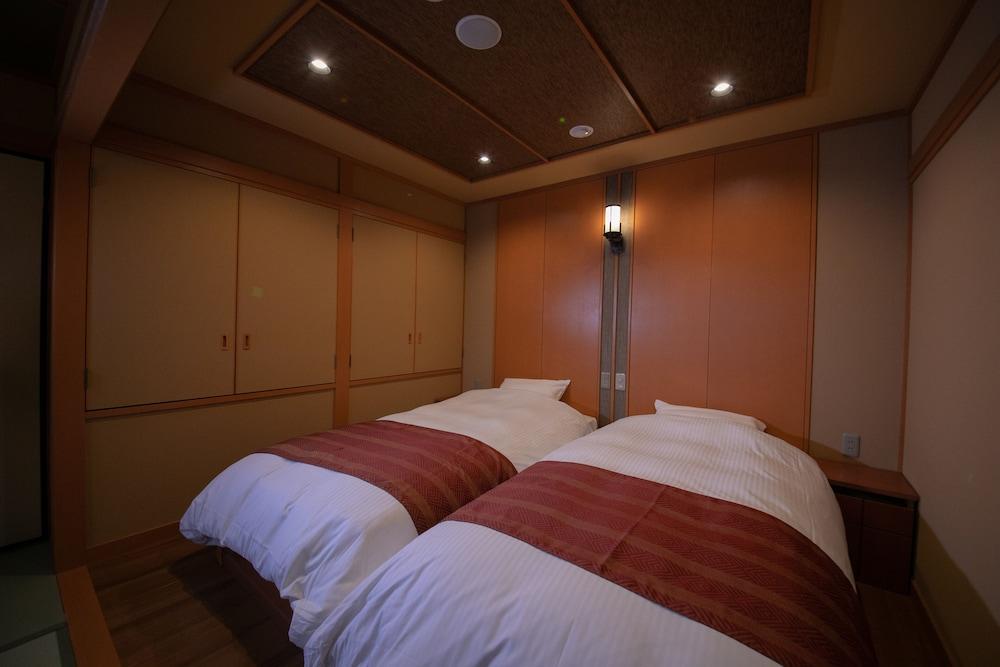 Ryokan Biwako Hanakaido Otsu