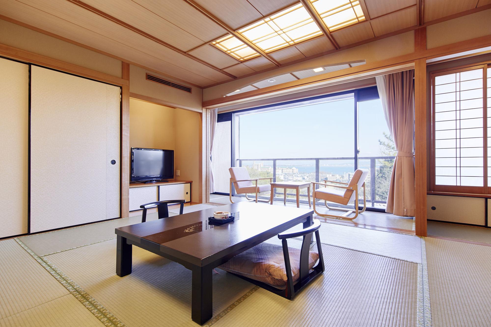 Ryokan Biwako Hanakaido Otsu