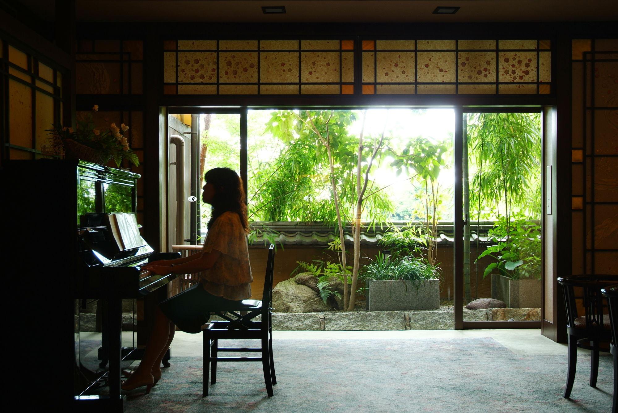 Ryokan Biwako Hanakaido